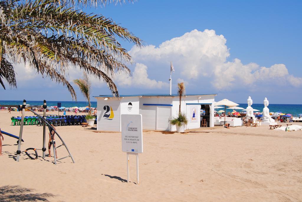 Apartamentos Marblau Las Alondras-Julio Y Agosto Solo Familias Гандия Экстерьер фото