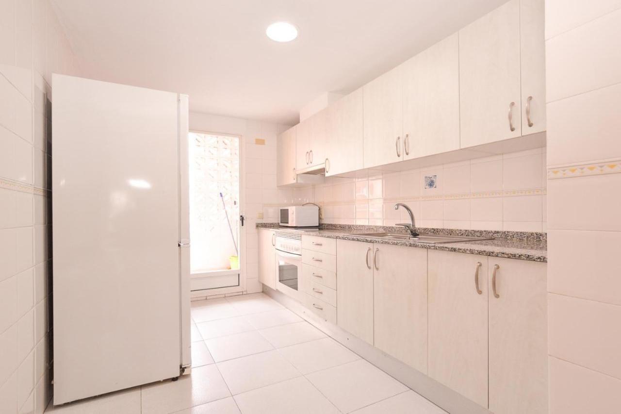 Apartamentos Marblau Las Alondras-Julio Y Agosto Solo Familias Гандия Экстерьер фото
